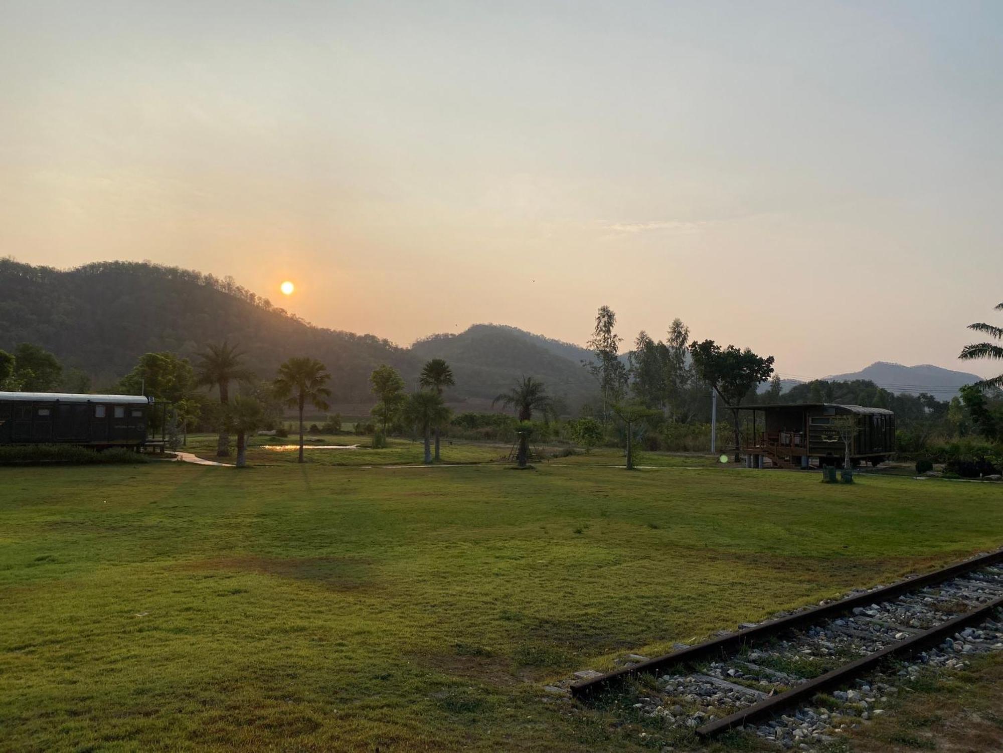 Nex Station Kanchanaburi Exteriér fotografie